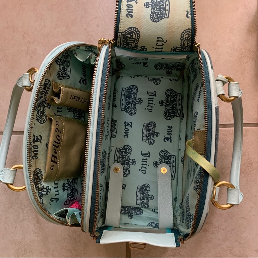 🚫SOLD🚫 Juicy Couture Pet Carrier - Picture 5 of 9